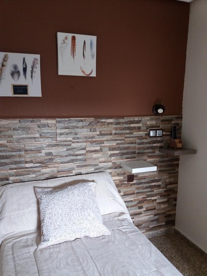 Hostal La Pilarica Патерна Екстер'єр фото