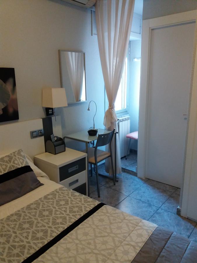 Hostal La Pilarica Патерна Номер фото