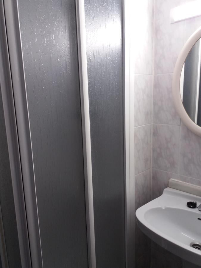 Hostal La Pilarica Патерна Екстер'єр фото